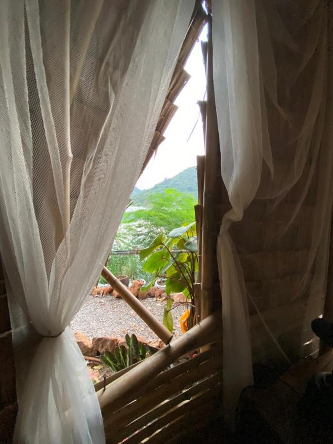מלון Ratchaburi Royal Mountain Hut מראה חיצוני תמונה