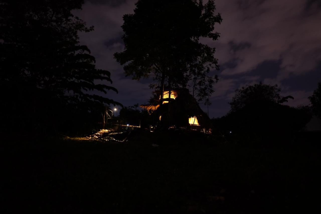 מלון Ratchaburi Royal Mountain Hut מראה חיצוני תמונה