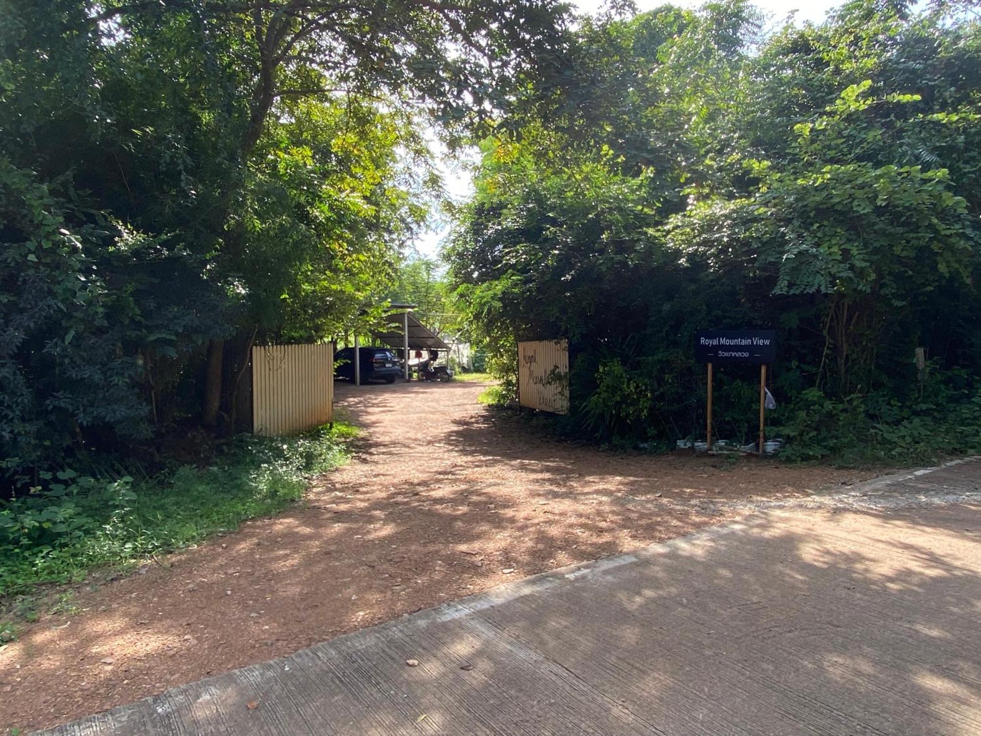 מלון Ratchaburi Royal Mountain Hut מראה חיצוני תמונה