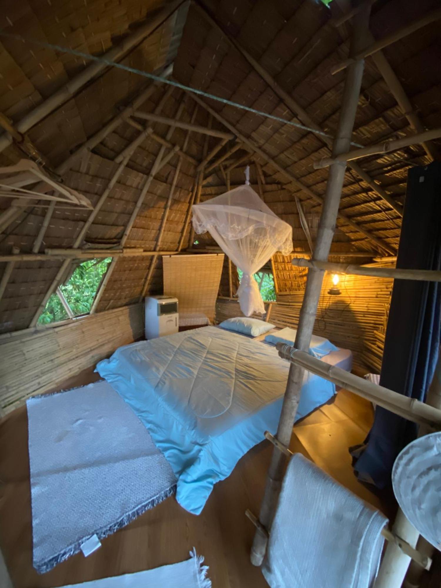 מלון Ratchaburi Royal Mountain Hut מראה חיצוני תמונה