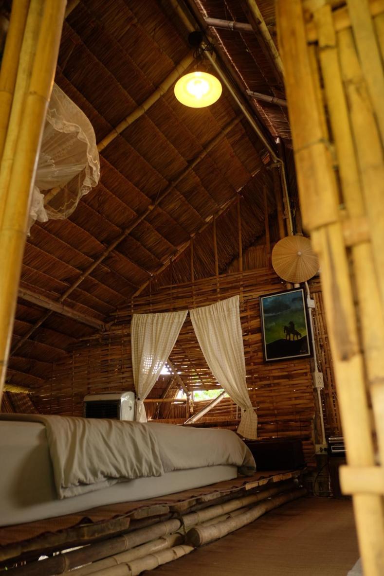 מלון Ratchaburi Royal Mountain Hut חדר תמונה