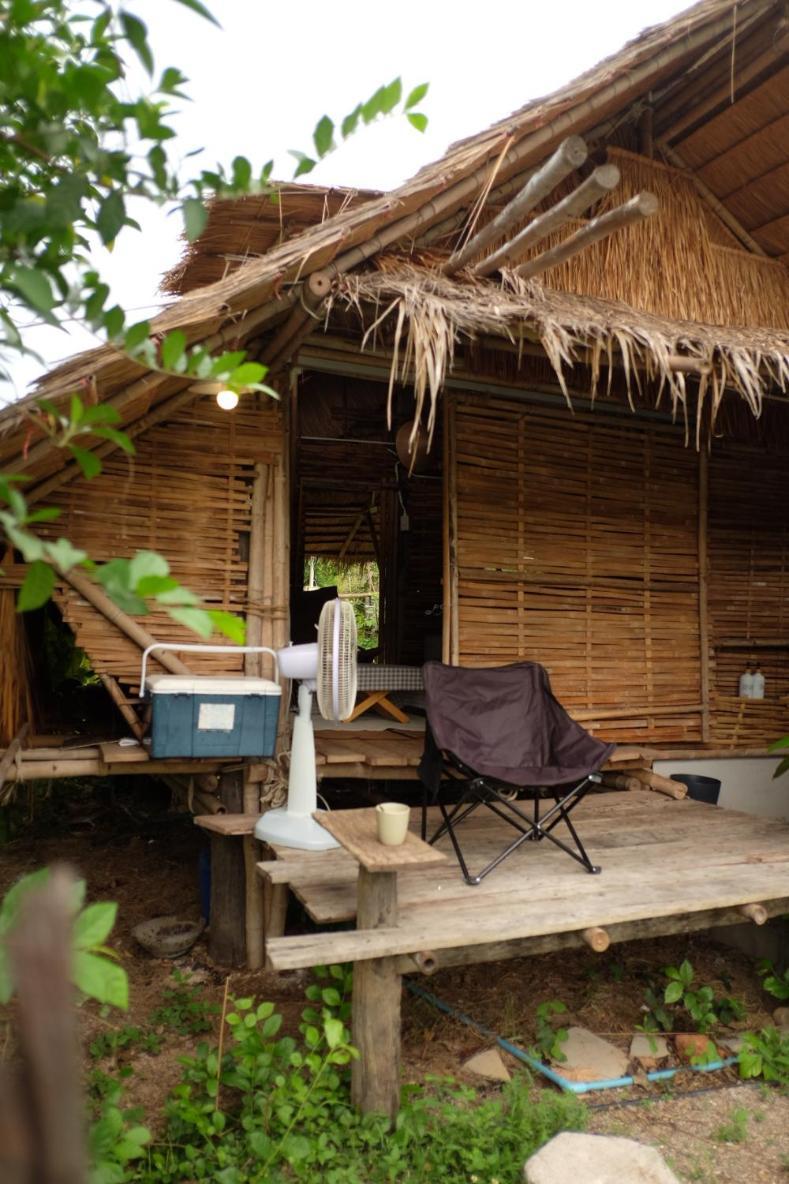 מלון Ratchaburi Royal Mountain Hut חדר תמונה