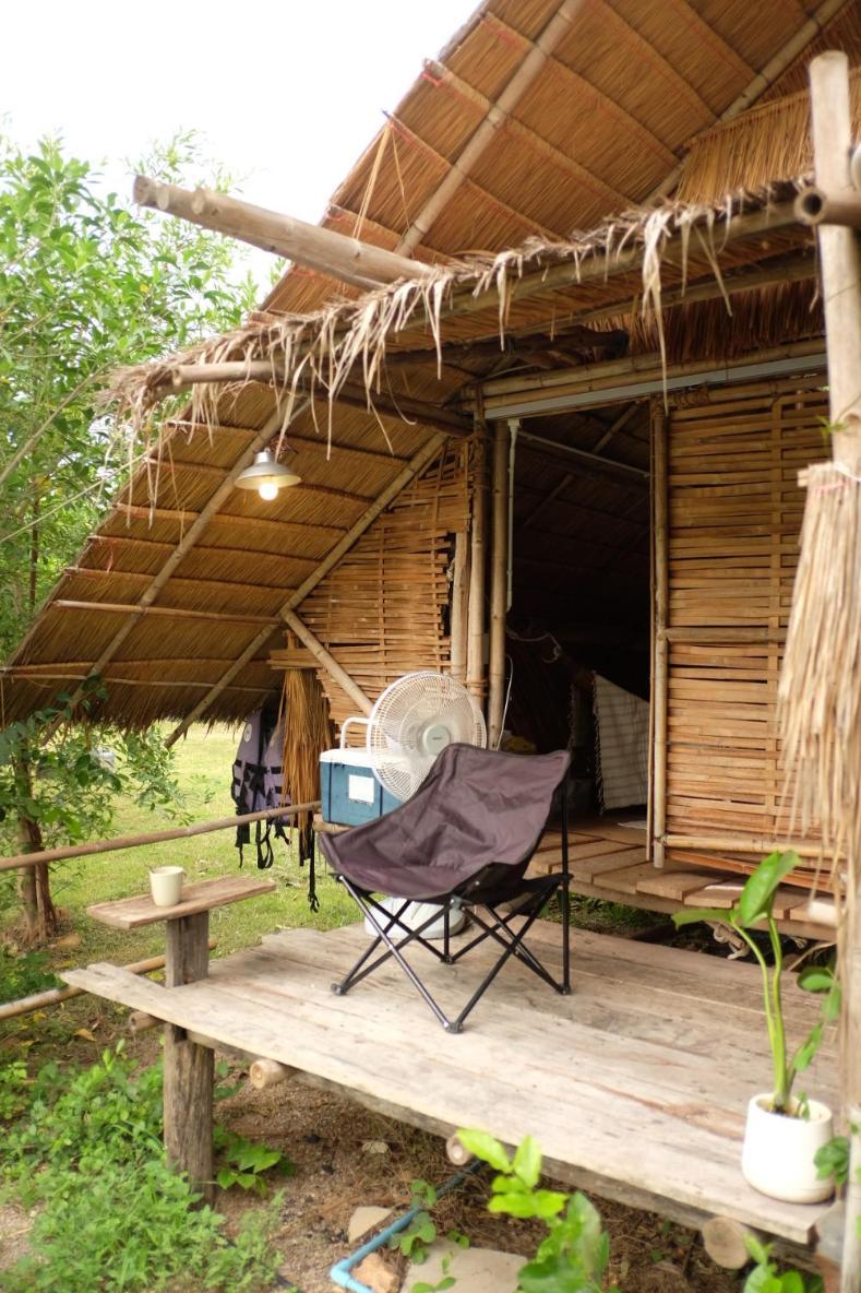 מלון Ratchaburi Royal Mountain Hut חדר תמונה
