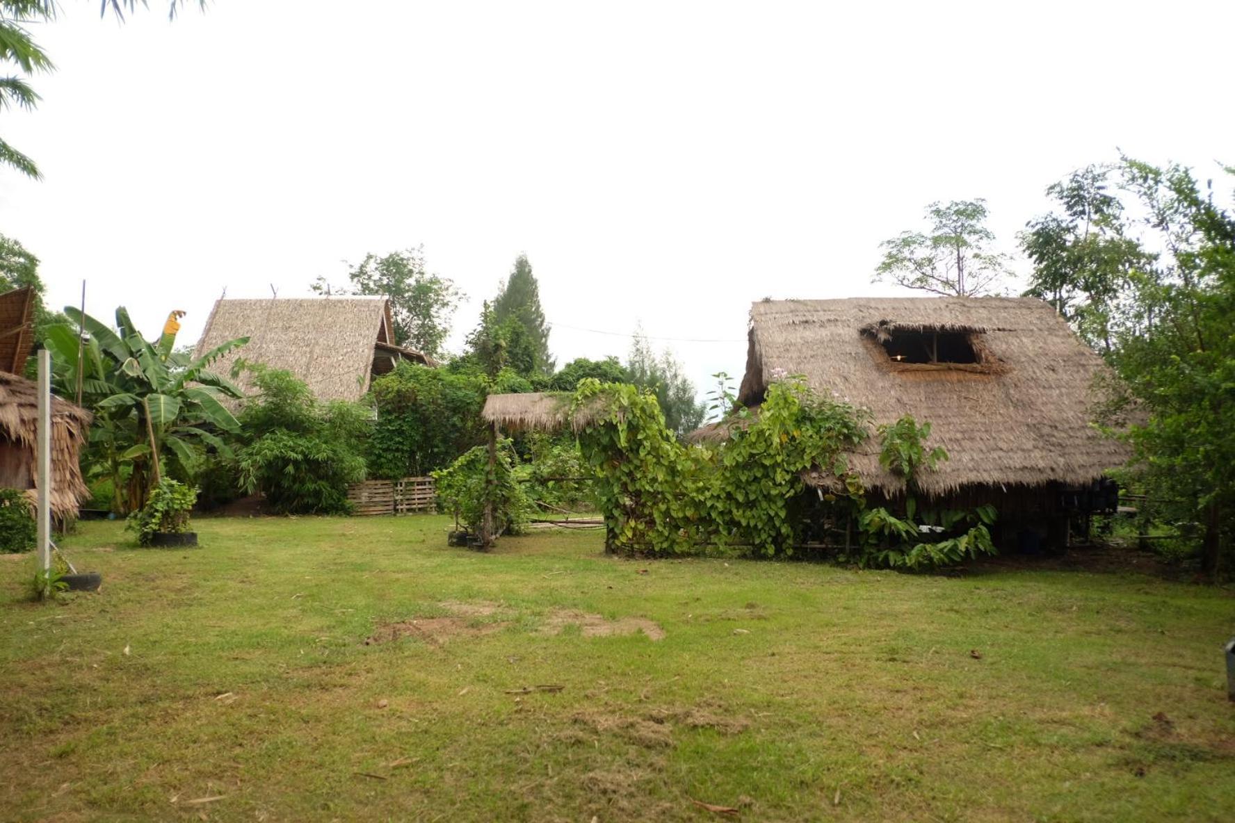 מלון Ratchaburi Royal Mountain Hut חדר תמונה