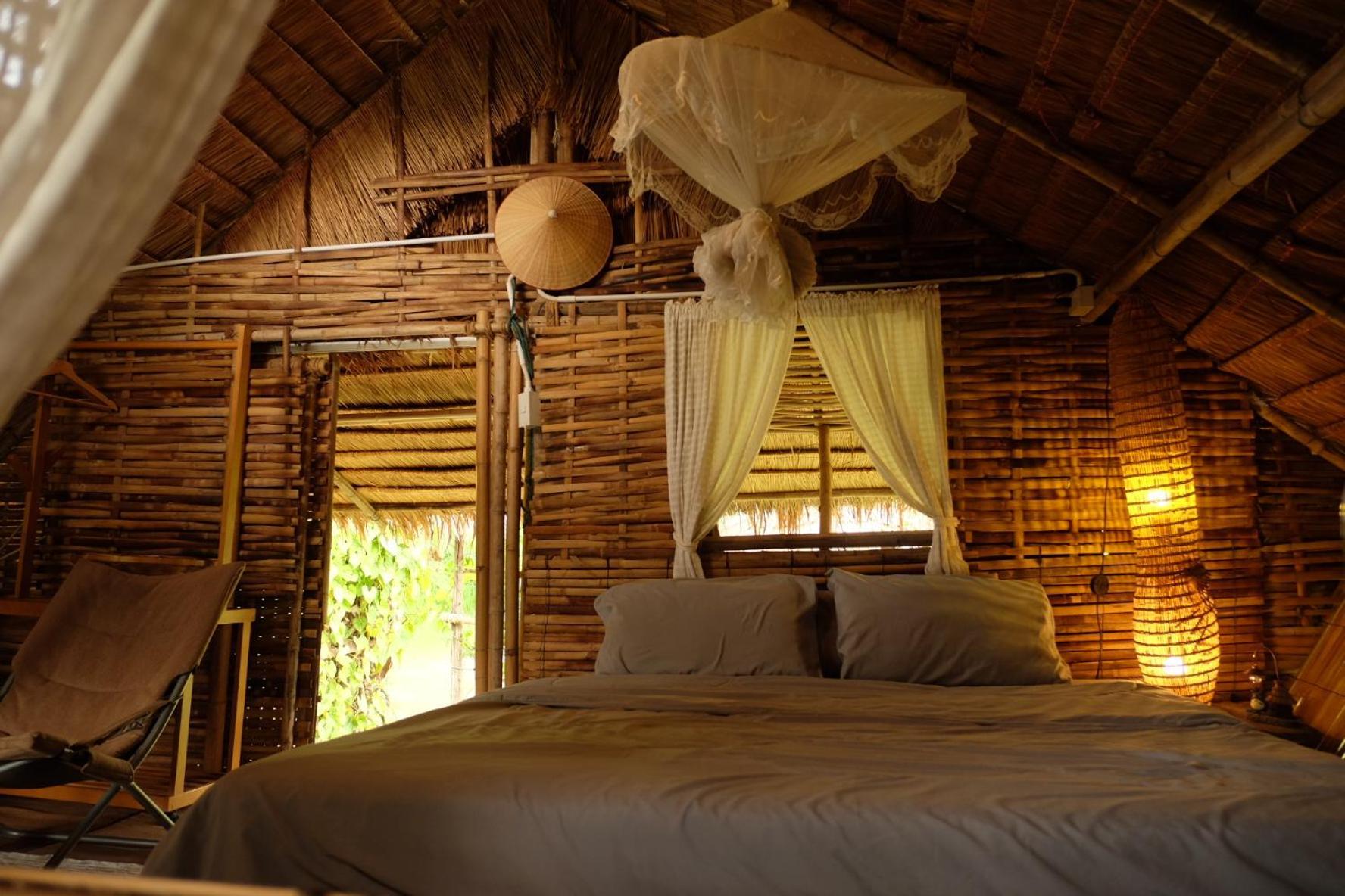 מלון Ratchaburi Royal Mountain Hut מראה חיצוני תמונה